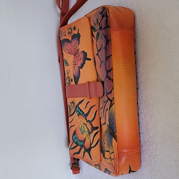 Anuschka hand painted leather medium flap messenger - Picture 10 of 16